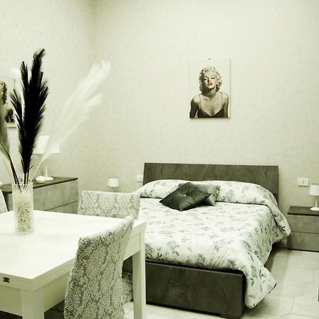 Mincasa Nel Cuore Di Napoli エクステリア 写真