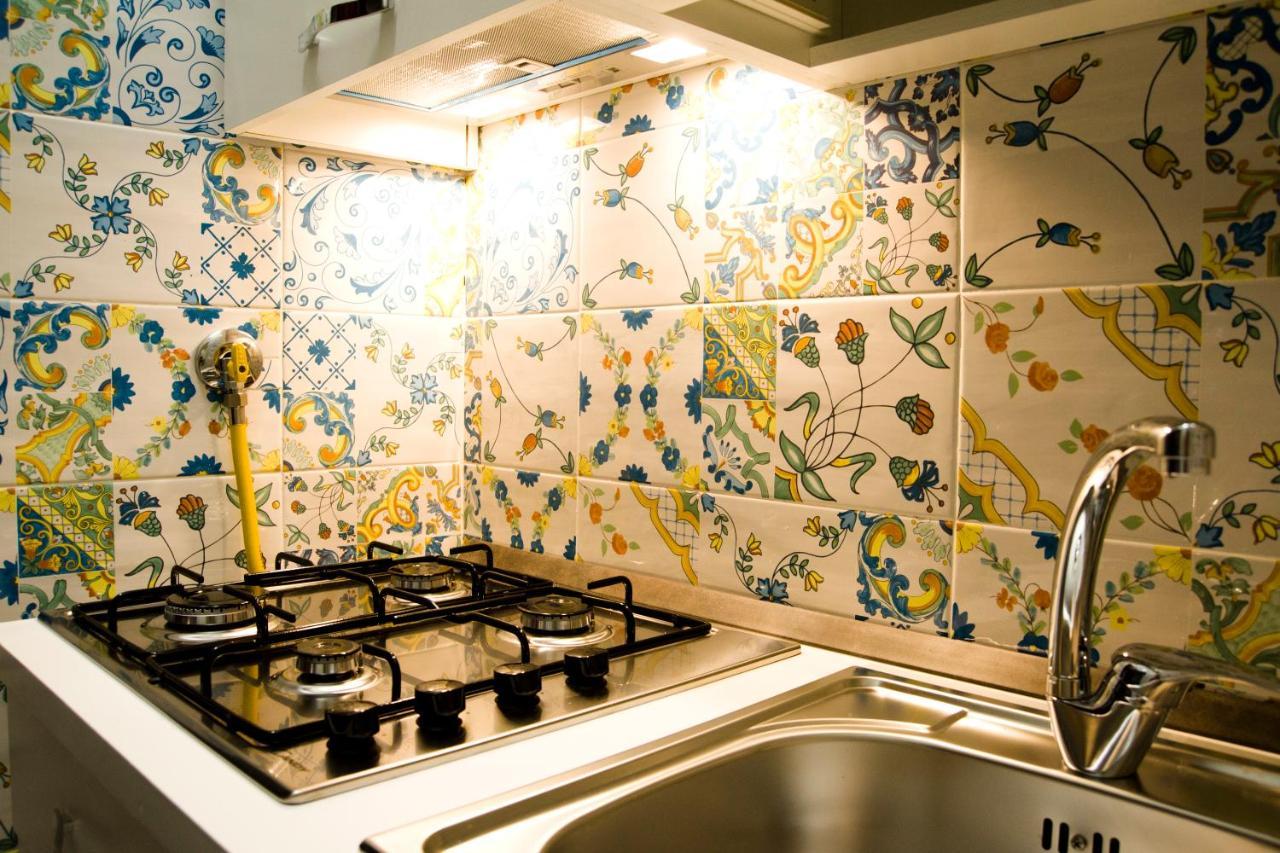Mincasa Nel Cuore Di Napoli エクステリア 写真