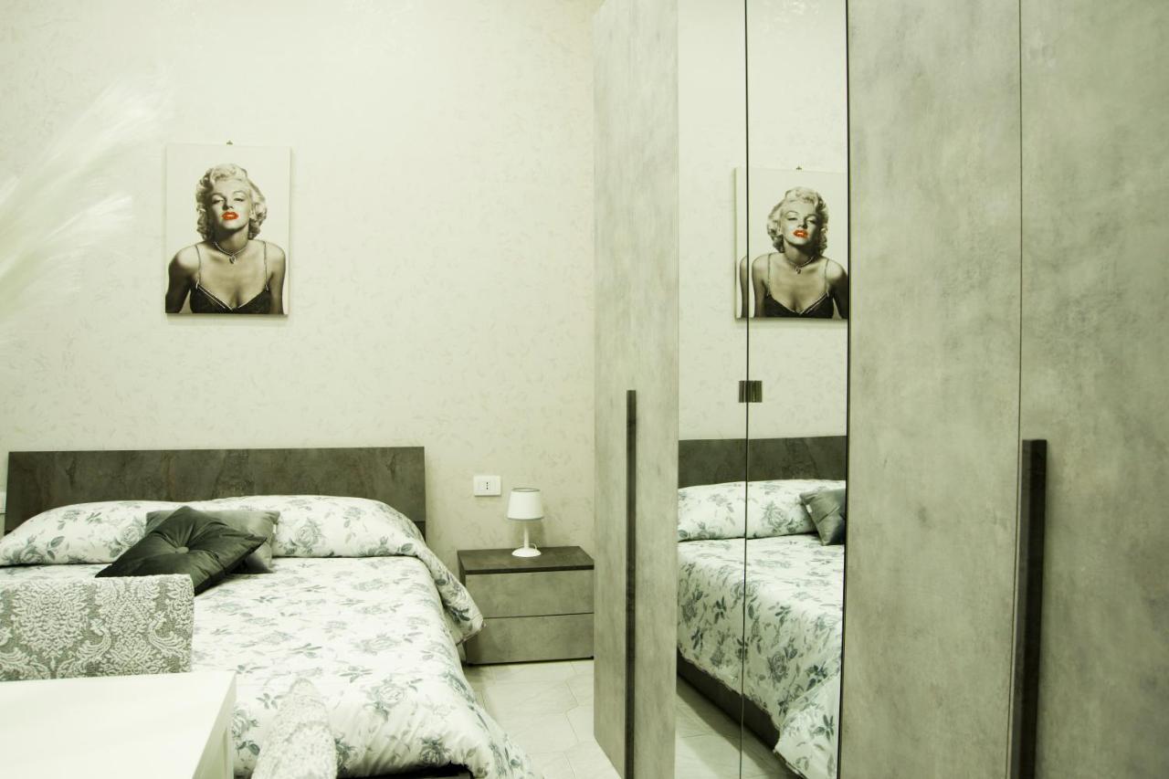 Mincasa Nel Cuore Di Napoli エクステリア 写真