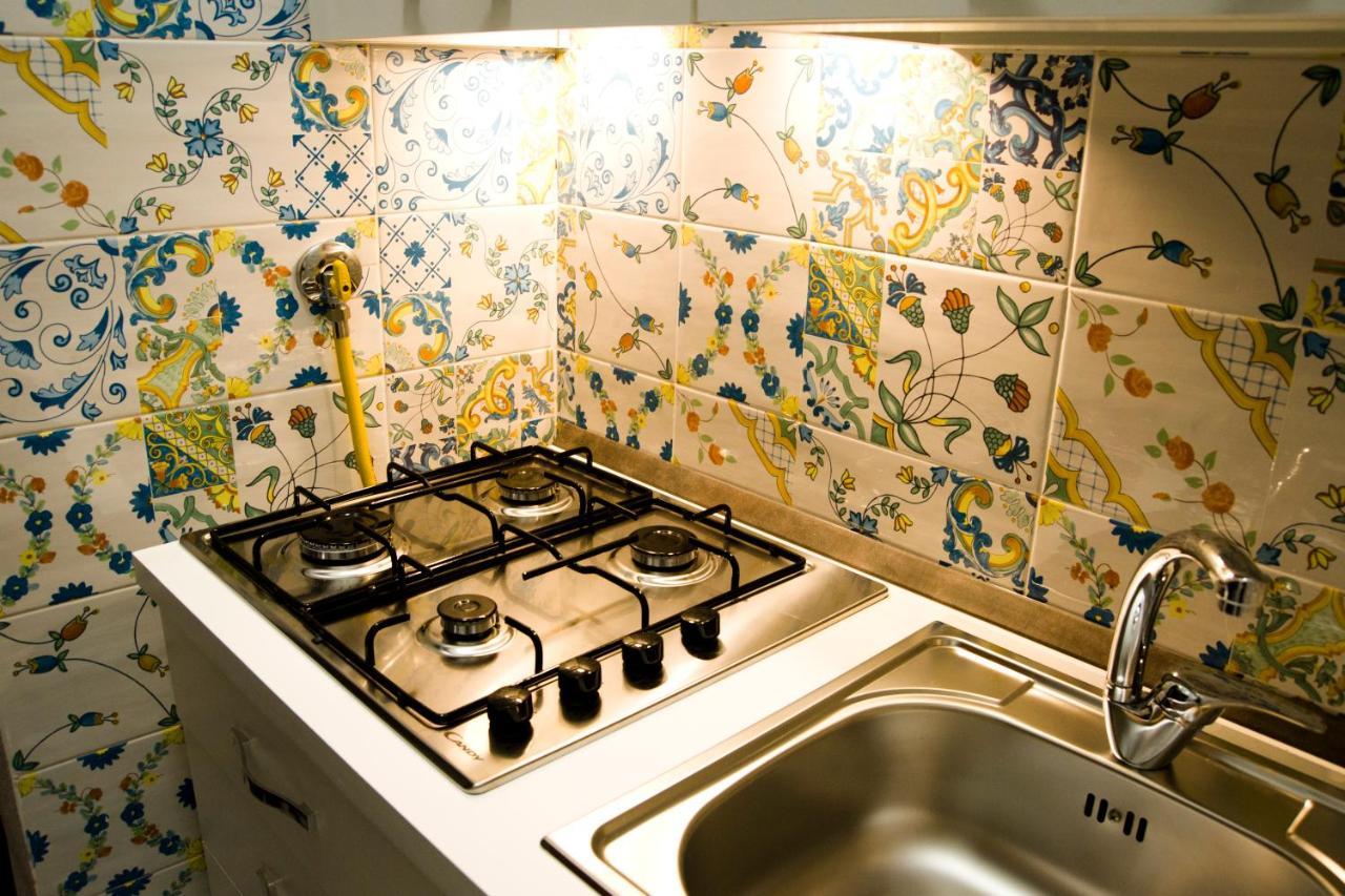 Mincasa Nel Cuore Di Napoli エクステリア 写真